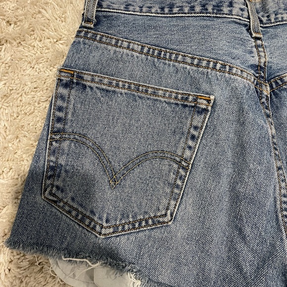 Vintage Levi Cutoff Denim Shorts - Picture 4 of 5